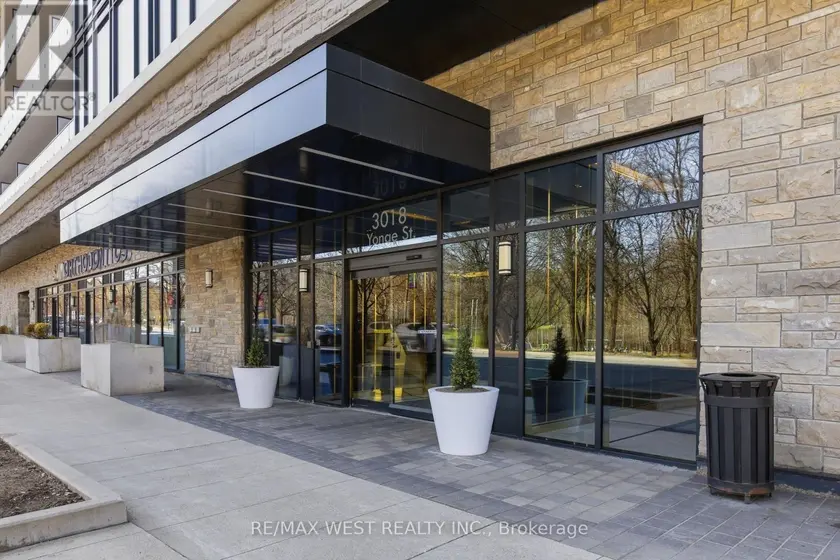 Apartment at 617 - 3018 YONGE STREET, Toronto