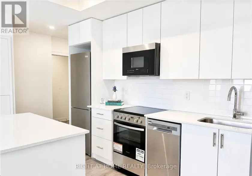 Apartment at 2405 - 15 ELLERSLIE AVENUE, Toronto