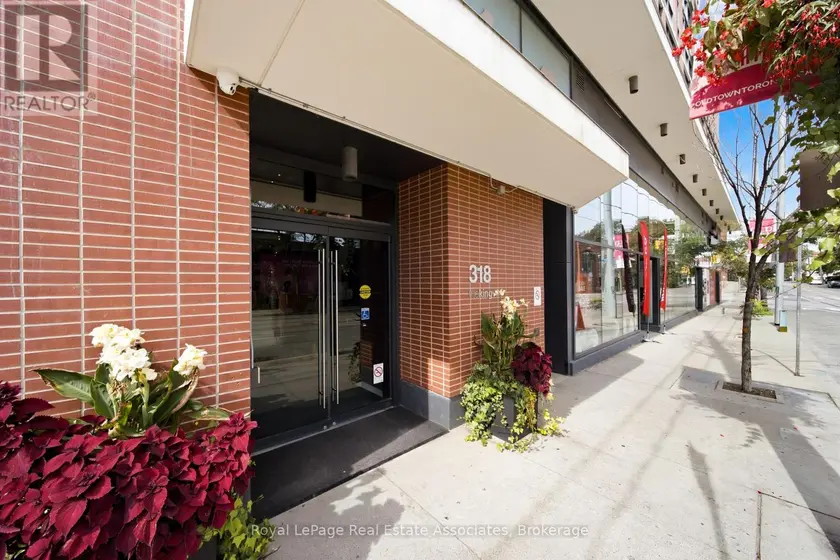 Apartment at 302 - 318 KING STREET E, Toronto