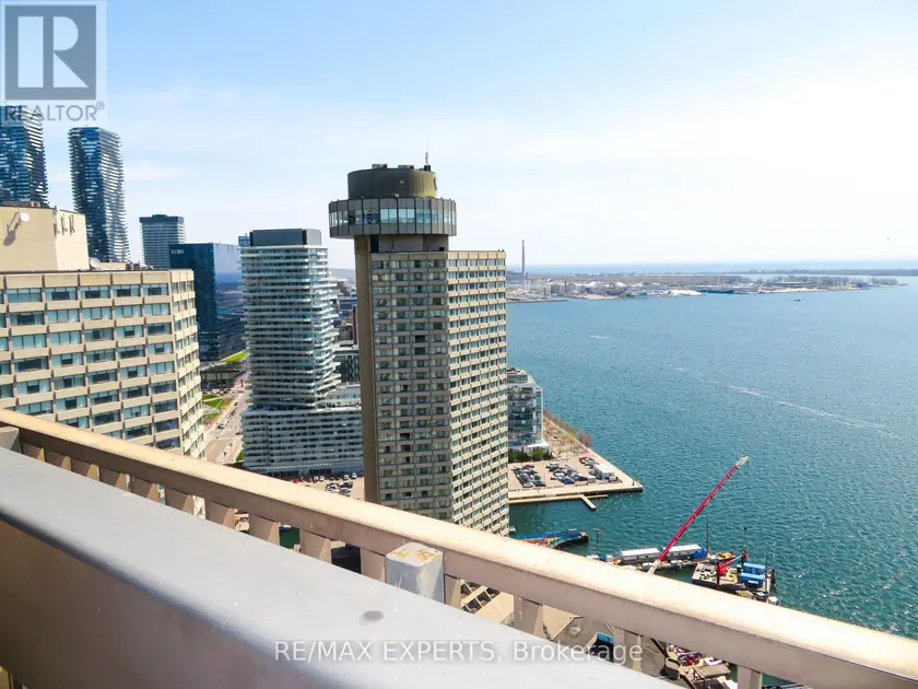 Apartment at 2233 - 33 HARBOUR SQUARE, Toronto