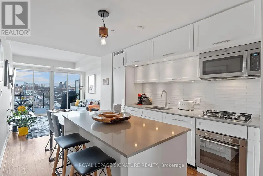 Apartment at 601 - 205 MANNING AVENUE, Toronto