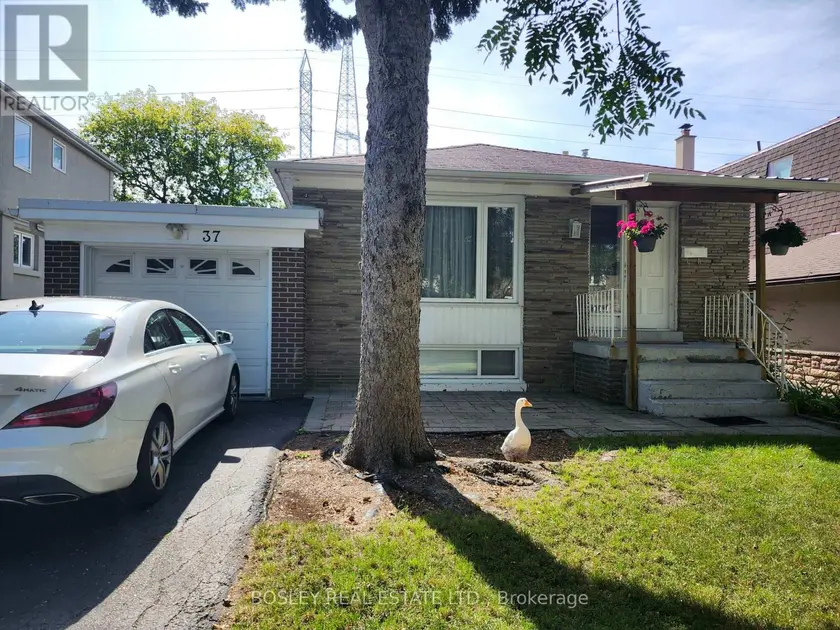 Detached at MAIN - 37 SUMMERSIDE CRESCENT, Toronto