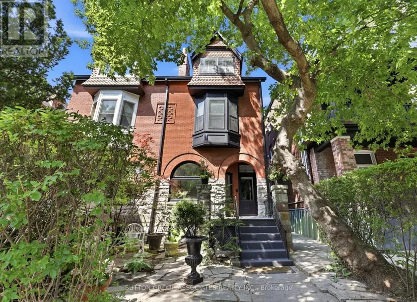 Semi-Detached/Link at 492 EUCLID AVENUE, Toronto