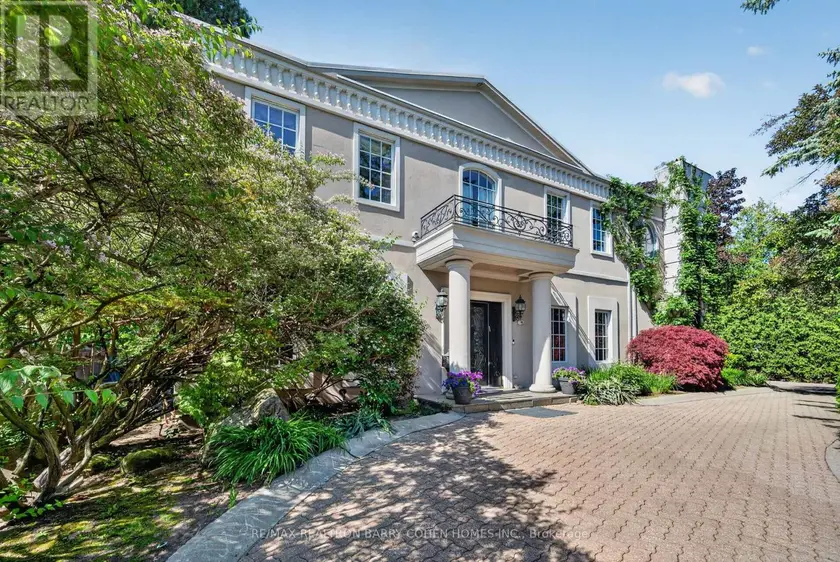 Detached at 21 FIFESHIRE ROAD, Toronto