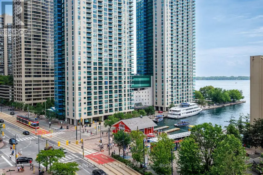 Apartment at 804 - 208 QUEENS QUAY W, Toronto
