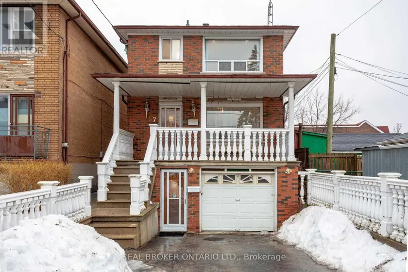 Detached at UPPER - 57 LANARK AVENUE, Toronto