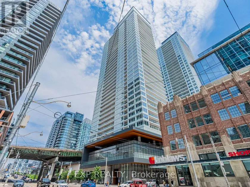 Apartment at 611 - 19 BATHURST STREET, Toronto