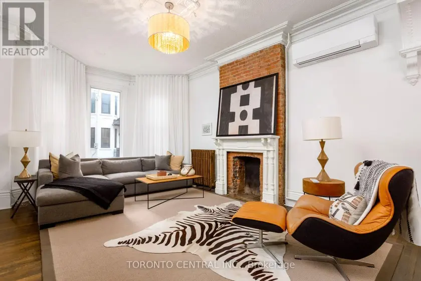 Detached at 24 MANNING AVENUE, Toronto