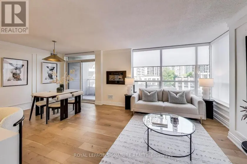 Apartment at Unit 411