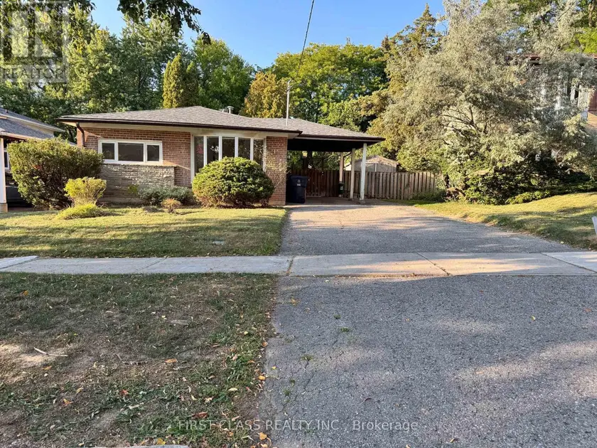 Detached at 16 TRAILSIDE DRIVE, Toronto