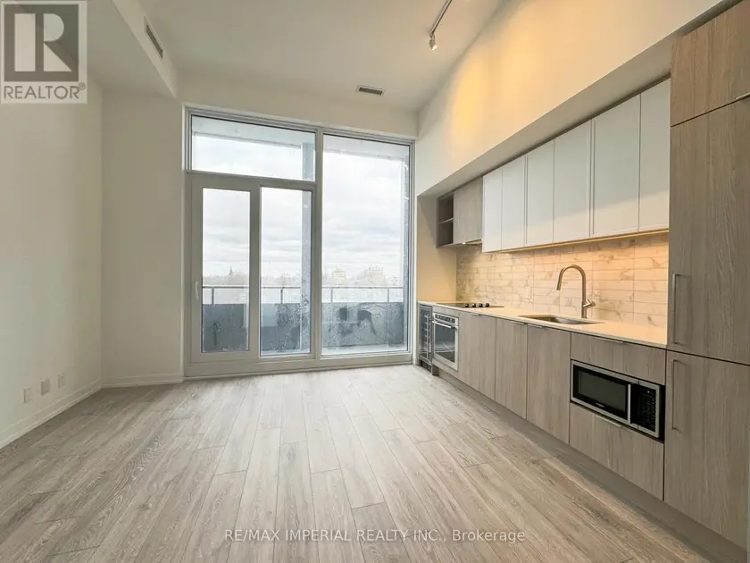 Apartment at 1005 - 2020 BATHURST STREET, Toronto