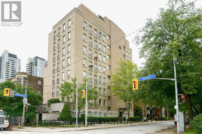Apartment at 202 - 135 MAITLAND STREET, Toronto