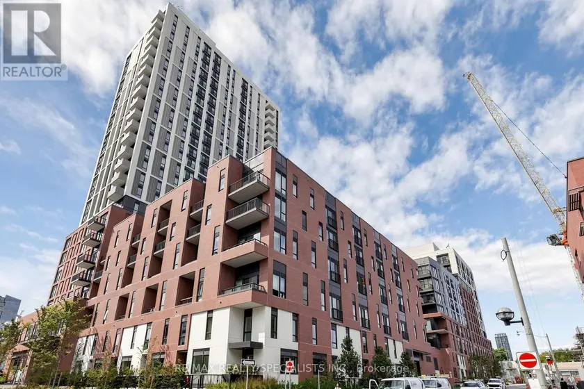 Apartment at 221 - 30 DREAMERS WAY, Toronto