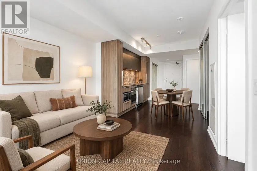 Apartment at PH01 - 85 WOOD STREET, Toronto