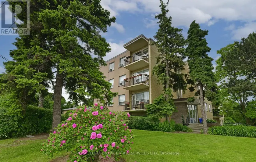 Apartment at 403 - 219 WILSON AVENUE, Toronto
