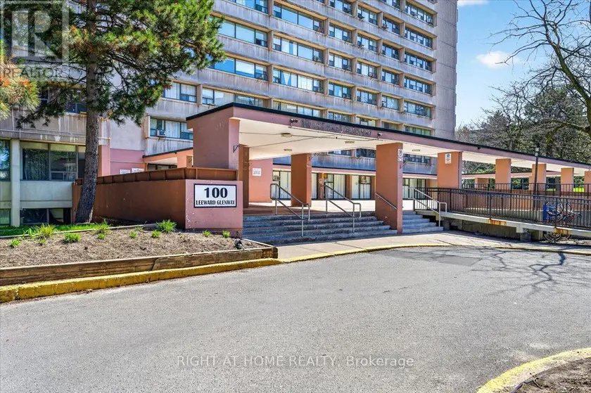 Apartment at 708 - 100 LEEWARD GLENWAY, Toronto
