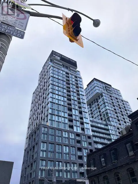 Apartment at 1015 - 158 FRONT STREET E, Toronto
