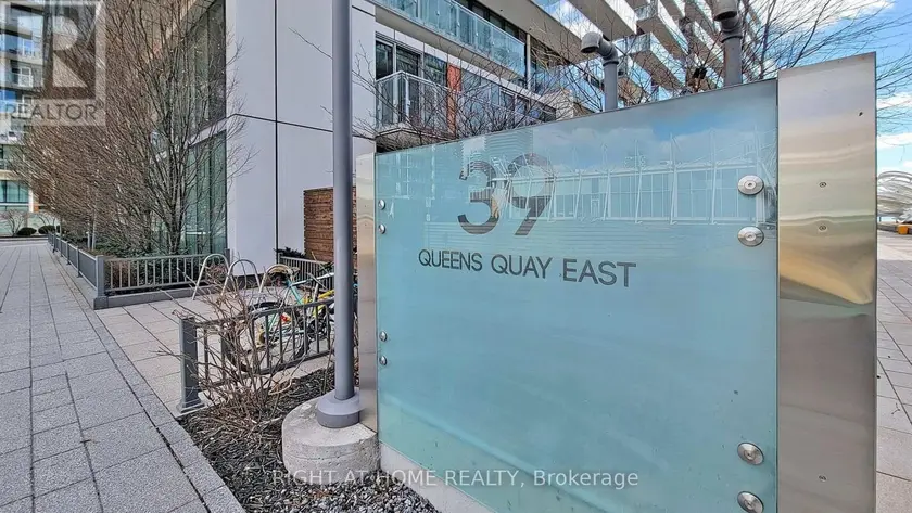 Apartment at 920 - 39 QUEENS QUAY E, Toronto
