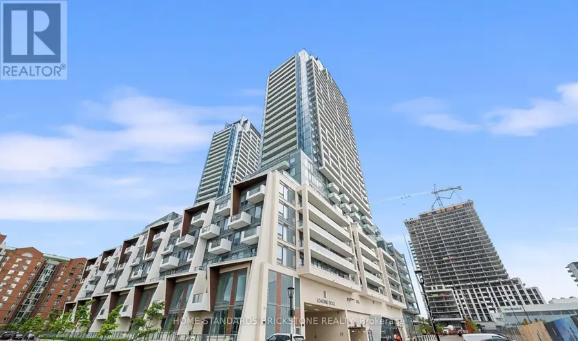 Apartment at N2208 - 7 GOLDEN LION HEIGHTS, Toronto
