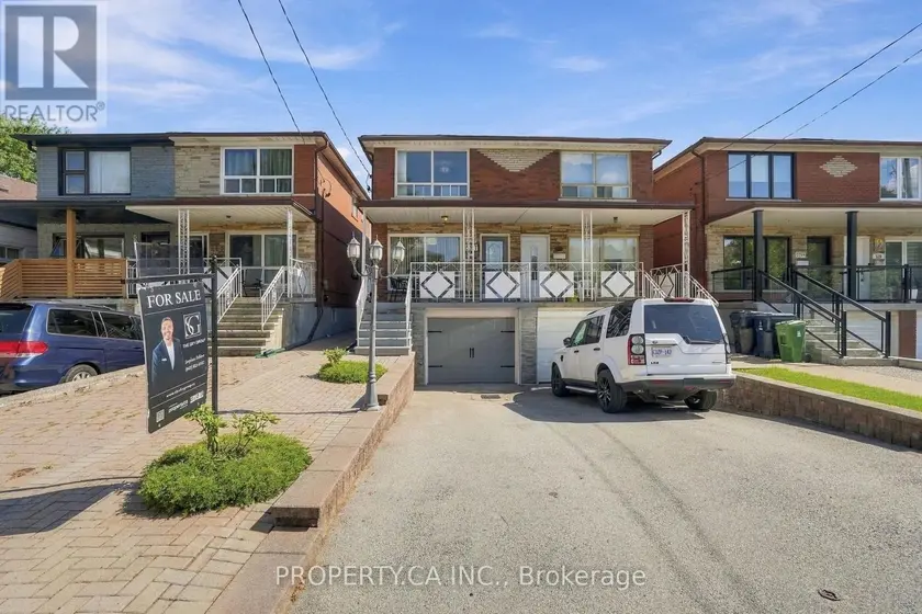 Semi-Detached/Link at 581A DELAWARE AVENUE, Toronto