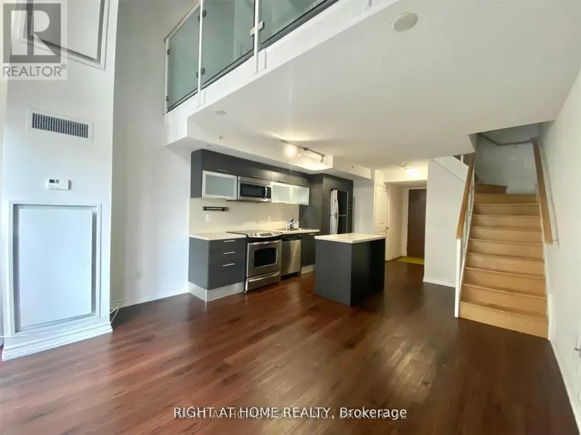 Apartment at 714 - 386 YONGE STREET, Toronto