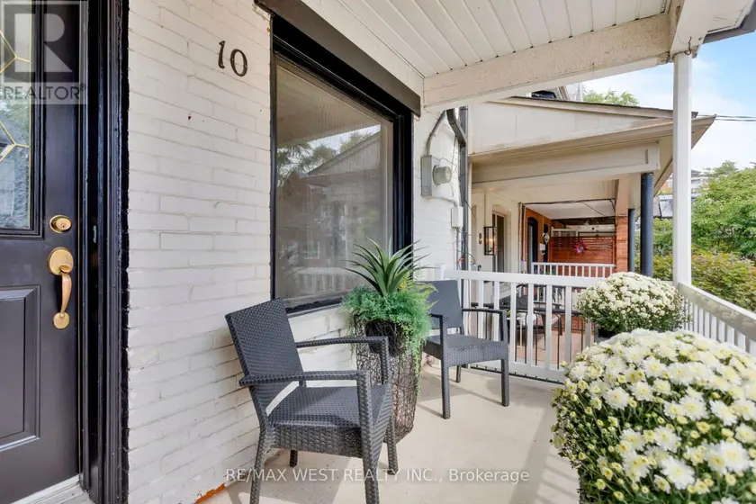 Townhouse at 10 MARSHALL STREET, Toronto