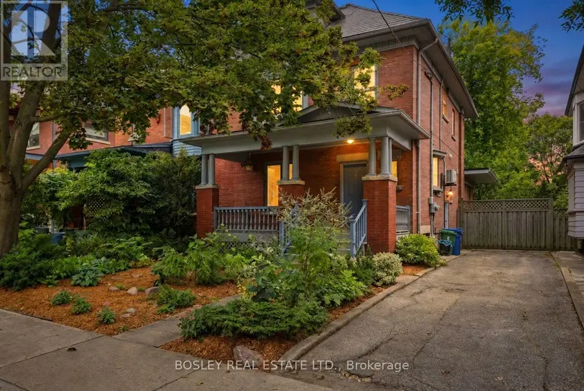 Semi-Detached/Link at 123 HAVELOCK STREET, Toronto