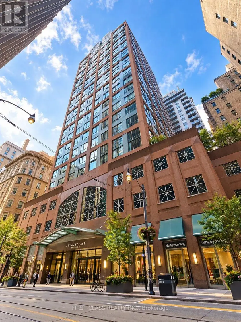 Apartment at 916 - 7 KING STREET E, Toronto