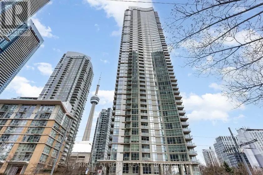 Apartment at 811 - 35 MARINER TERRACE, Toronto