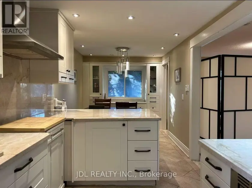 Detached at MASTER BEDROOM 2ND FLOOR - 80 MOSEDALE CRES CRESCENT, Toronto