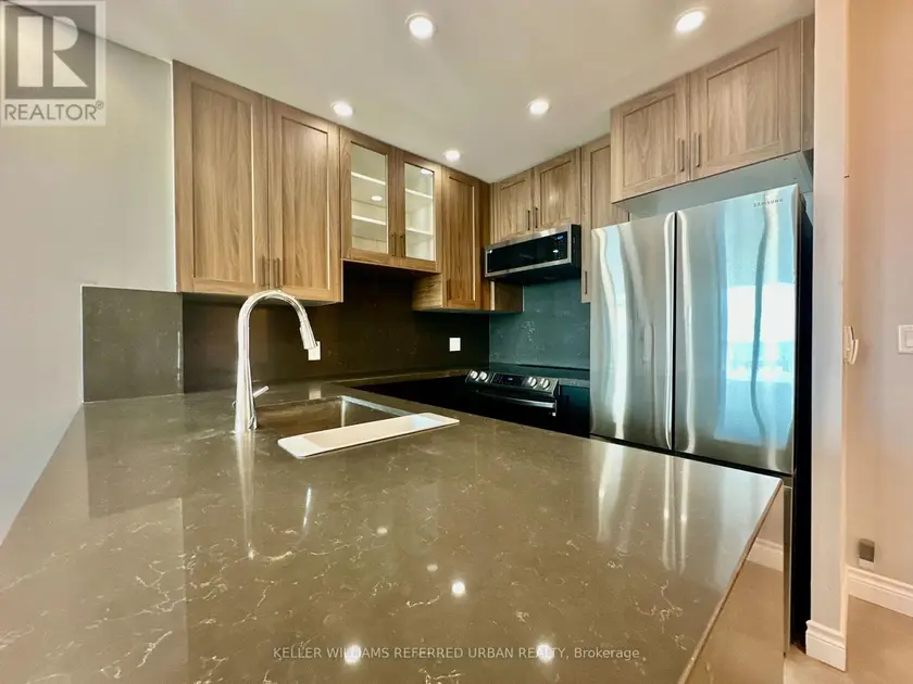 Apartment at PH 3705 - 8 PARK ROAD, Toronto