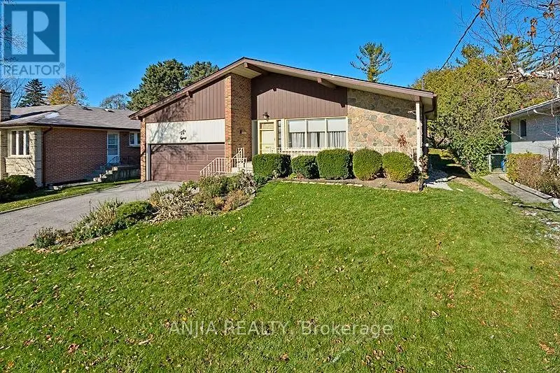 Detached at UPPER - 80 ALAMOSA DRIVE, Toronto