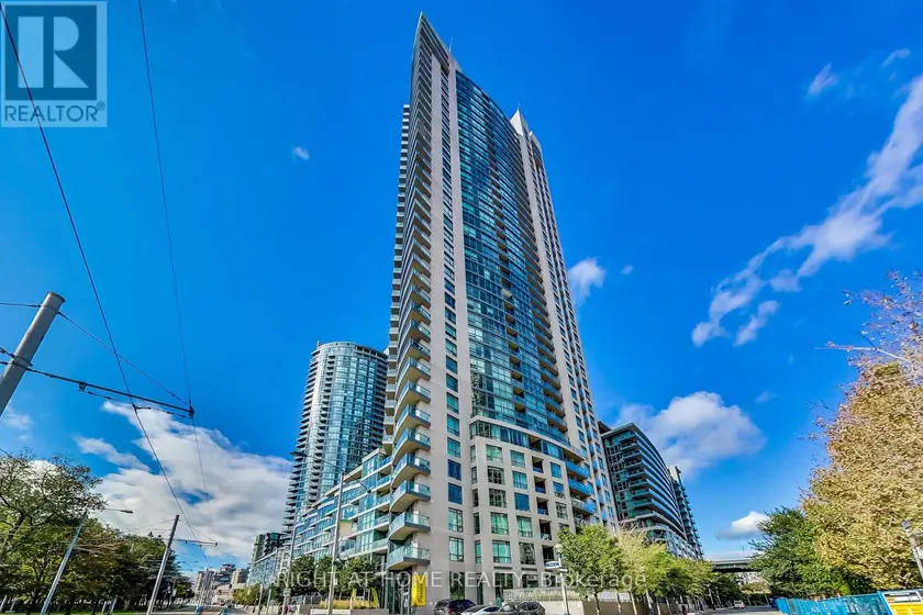 Apartment at 2006 - 215 FORT YORK BOULEVARD, Toronto