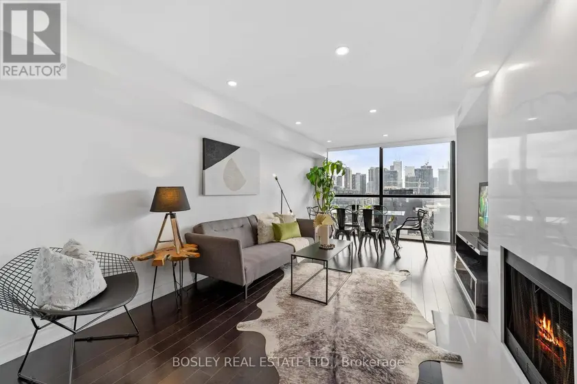 Apartment at PH02 - 705 KING STREET, Toronto