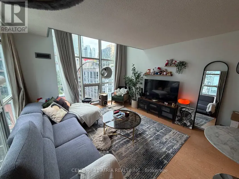 Apartment at 1105 - 36 BLUE JAYS WAY, Toronto