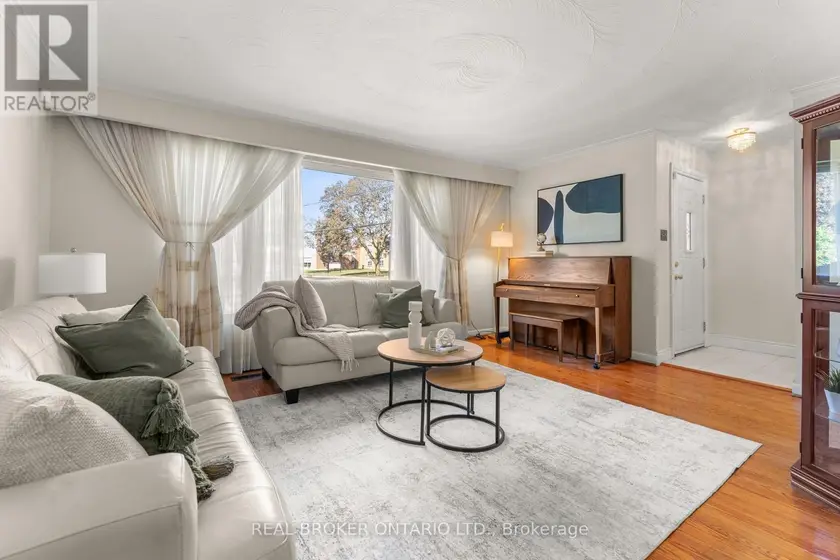 Semi-Detached/Link at 55 RAYOAK DRIVE, Toronto