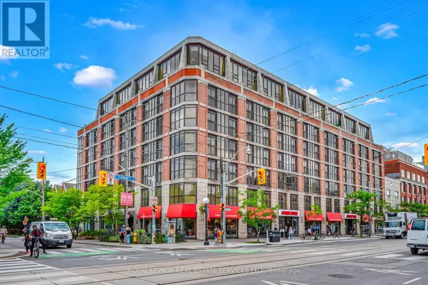 Apartment at 404 - 308 PALMERSTON AVENUE, Toronto