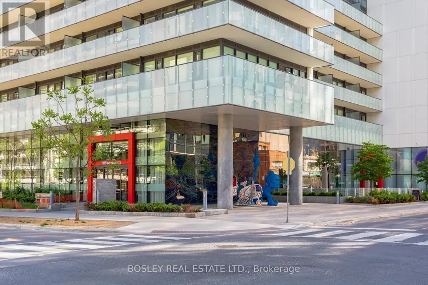 Apartment at 1702 - 185 ROEHAMPTON AVENUE, Toronto