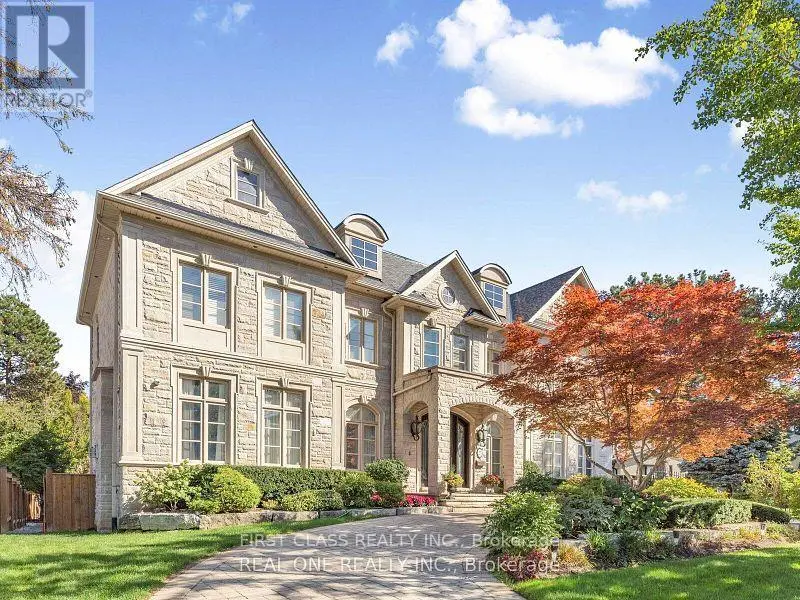 Detached at 25 DEMPSEY CRESCENT, Toronto