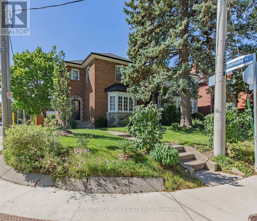 Detached at 28 CASTLE KNOCK ROAD, Toronto