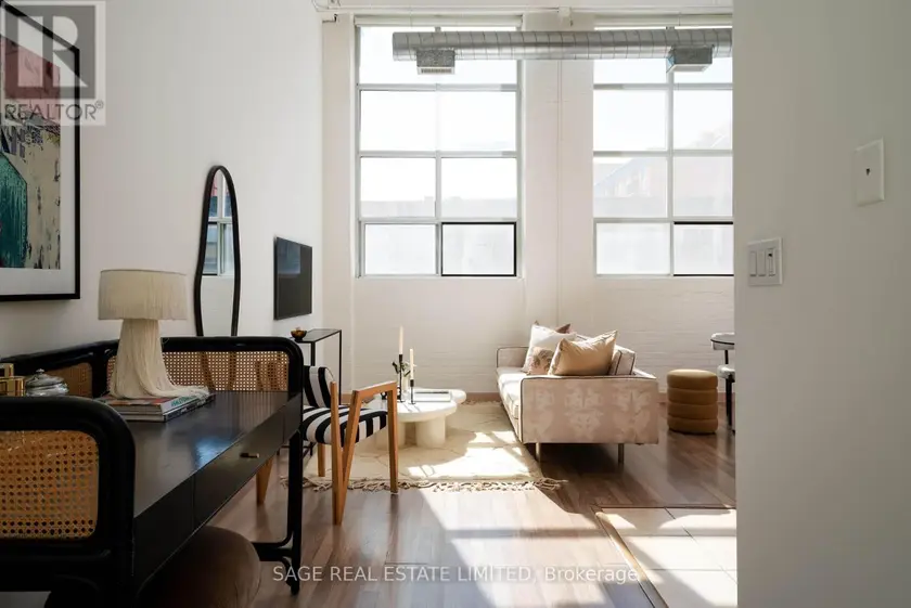 Apartment at 204 - 284 ST HELENS AVENUE, Toronto
