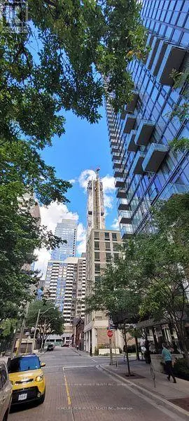 Townhouse at TH1 - 75 ST NICHOLAS STREET, Toronto