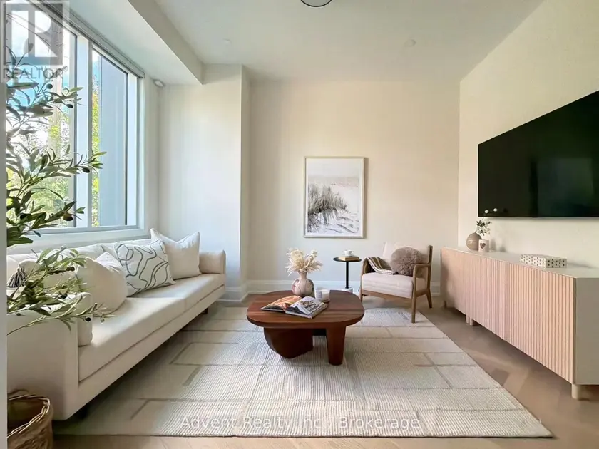 Townhouse at 3 - 18 GREENBRIAR ROAD, Toronto