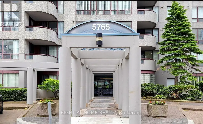 Apartment at 905 - 5765 YONGE STREET N, Toronto
