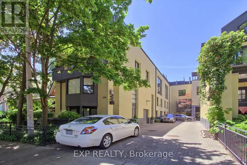 Townhouse at 4 - 306 SACKVILLE STREET, Toronto