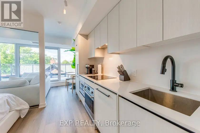 Apartment at 415 - 5 LAKEVIEW AVENUE, Toronto
