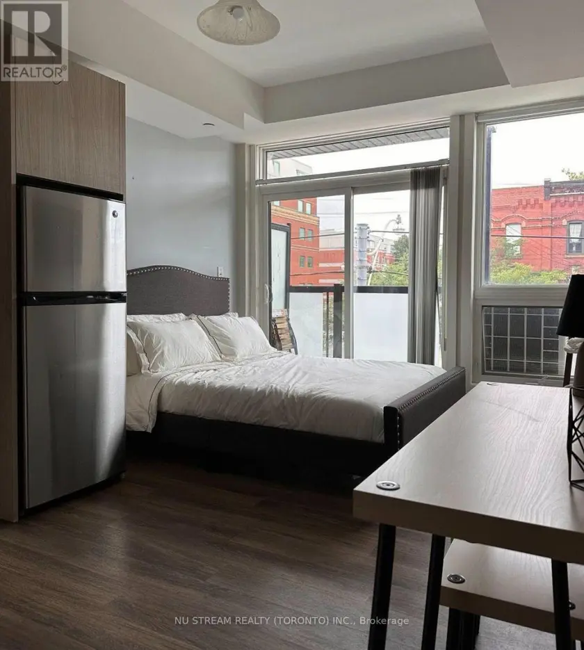 Apartment at 202 - 335 COLLEGE STREET, Toronto