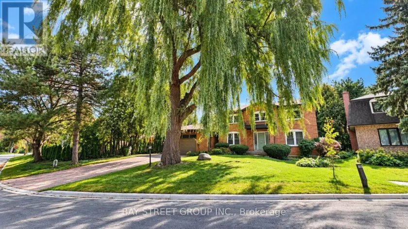 Detached at 101 - 5 ELMIRA COURT, Toronto