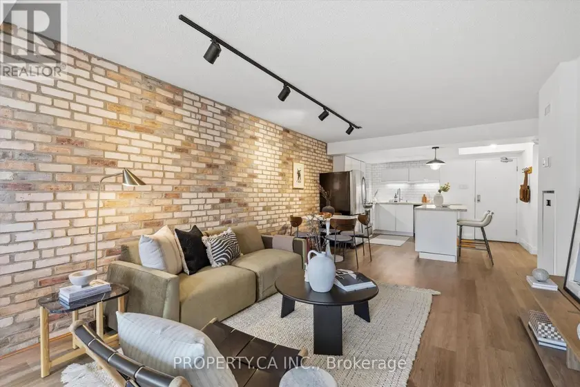 Apartment at 306 - 456 COLLEGE STREET, Toronto