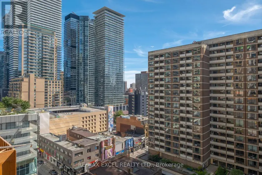 Apartment at 1205 - 35 BALMUTO STREET, Toronto